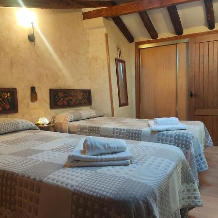 Гостевой дом Casa Vieja Tabanera A 8 Min De Segoia Табанера-дель-Монте Экстерьер фото